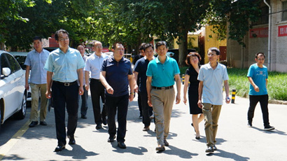 市国资委刘三民主任到集团调研领导“僵尸企业”措置工作